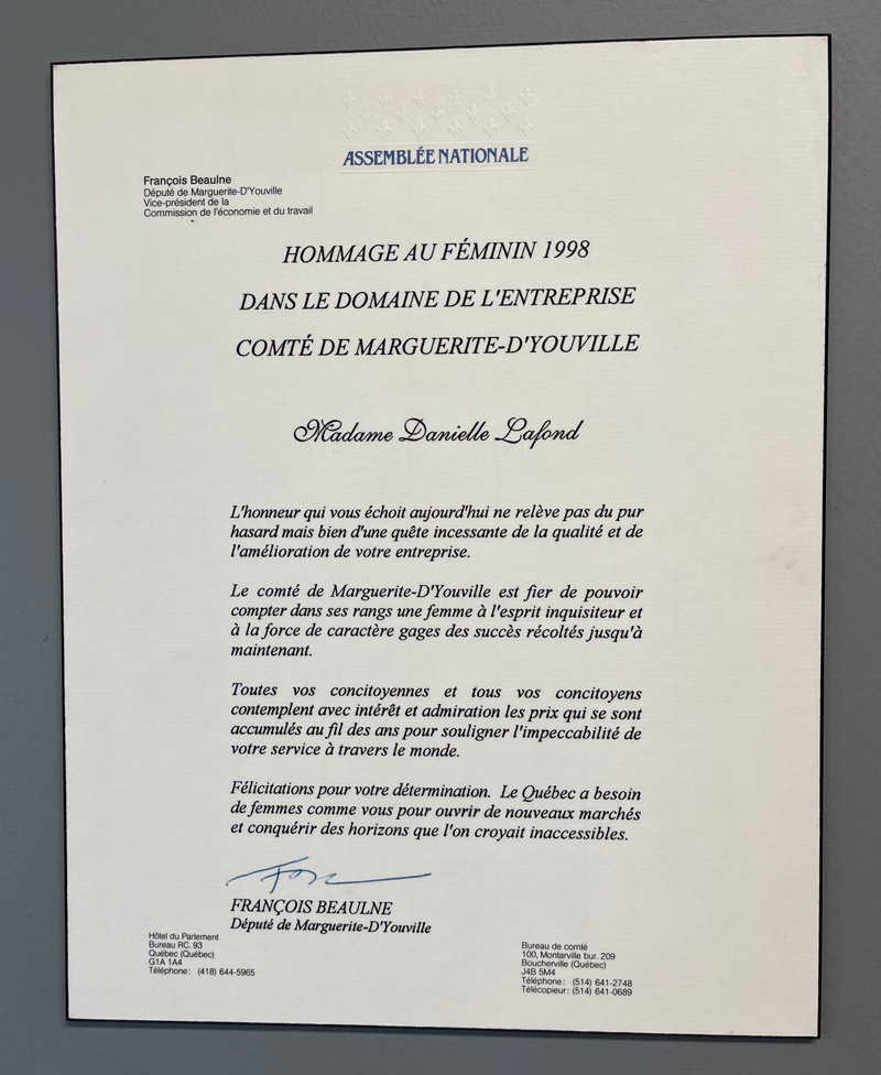 Danielle Lafond, President of LABPLAS, won the Hommage féminin dans le domaine de l’entreprise Award given by the County of Marguerite-d’Youville.